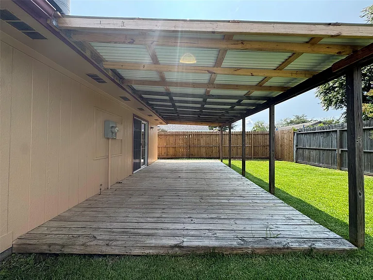9831 Shell Rock Rd — Photo 33