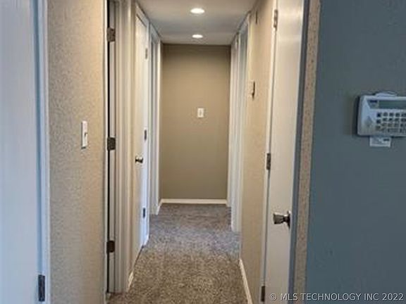 4th image of 13739 S Hickory Pl