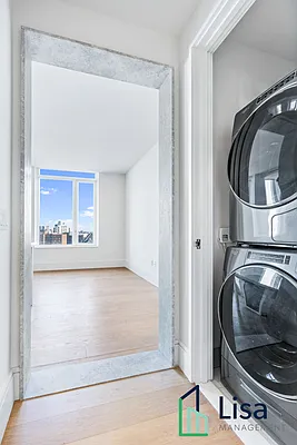 Rented by Lisa Management Inc | media 17