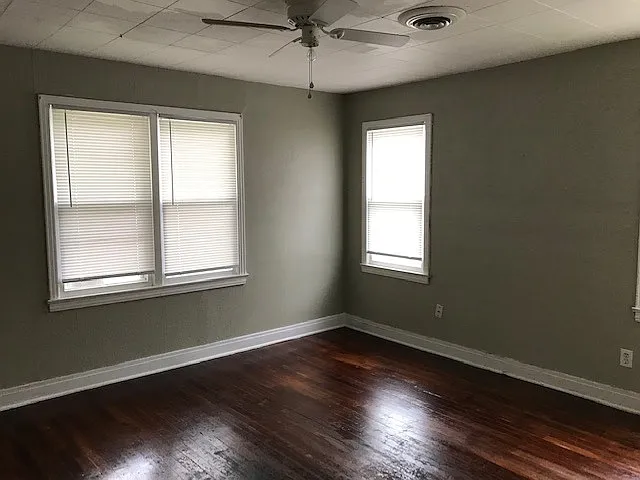 2809 S 6th St — Photo 9