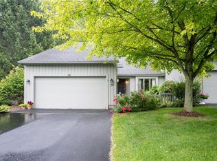 70 Winding Creek Ln, Rochester, NY 14625