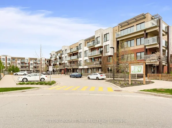 5005 Harvard Rd #206, Mississauga, ON L5M 0W5