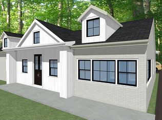 3530 Woodburn Rd, Annandale, VA 22003