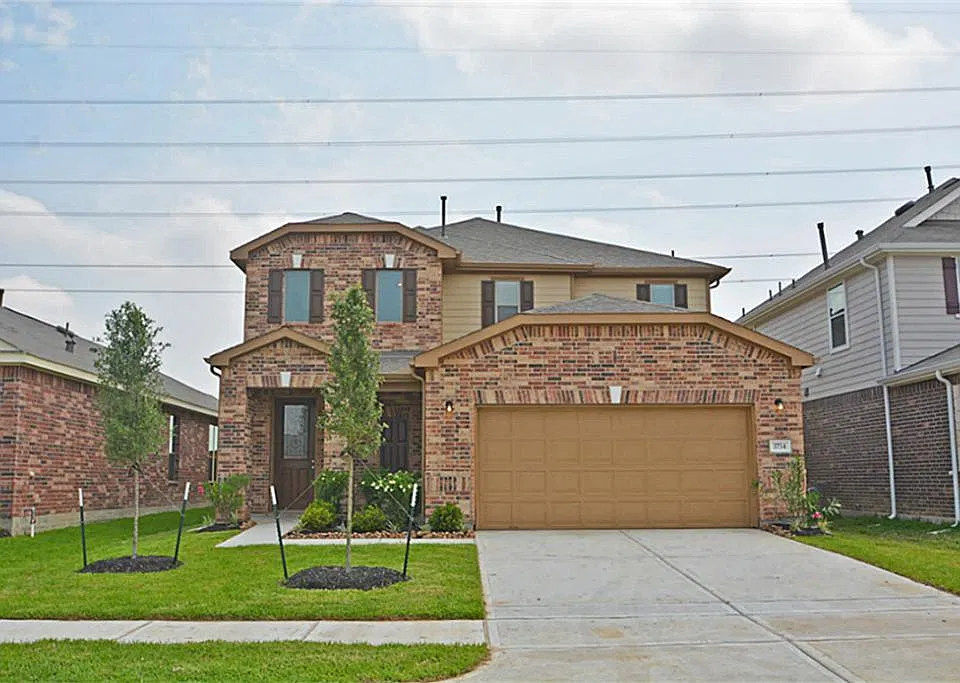 3734 Aubergine Springs Ln