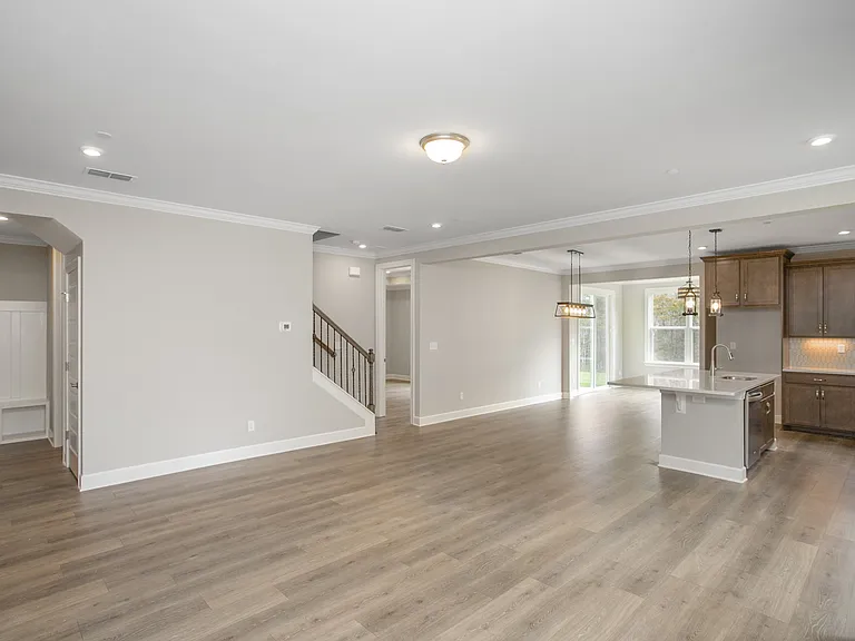4012 Rosa Dr — Photo 9