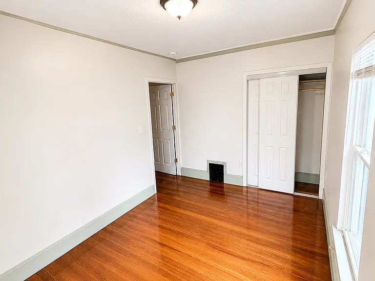 188 Main St #2 — Photo 6