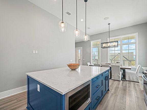 3rd image of 221 Dunes Dr