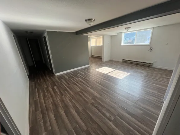 202 E Potter Dr #2, Anchorage, AK 99518
