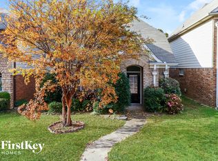 1323 Appling Rd, Cordova, TN 38016