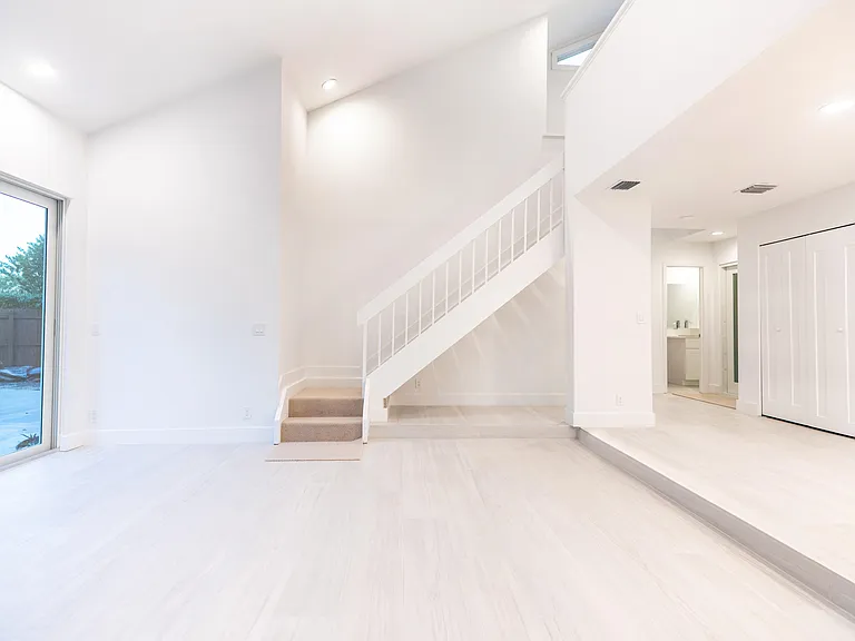 7860 Stanway Pl W — Photo 12
