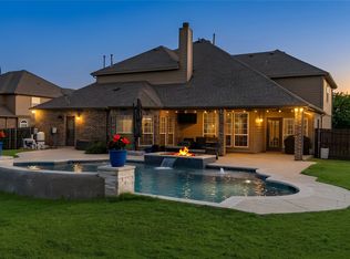 1424 Fence Post Dr, Fort Worth, TX 76115