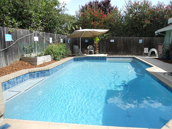2nd image of 2769 Olive Ct
