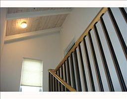 4th image of 828 SW 4th Ave #6