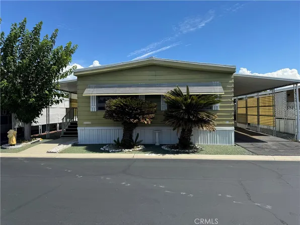 575 S Lyon Ave, Hemet, CA 92543