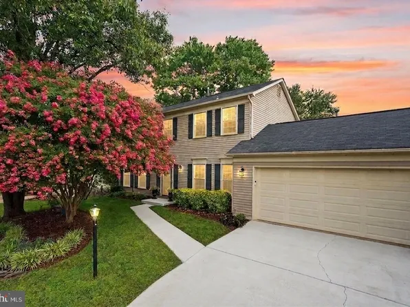 14514 Awbrey Patent Dr, Centreville, VA 20120