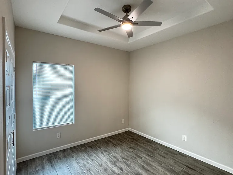 4004 Ventura Ave #1 — Photo 12
