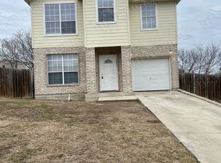 8819 Pensive Dr, Converse, TX 78109