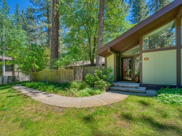 24 Graeagle Meadows Rd, Graeagle, CA 96103