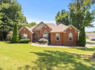 335 Brasfield Dr, Huntsville, AL 35806