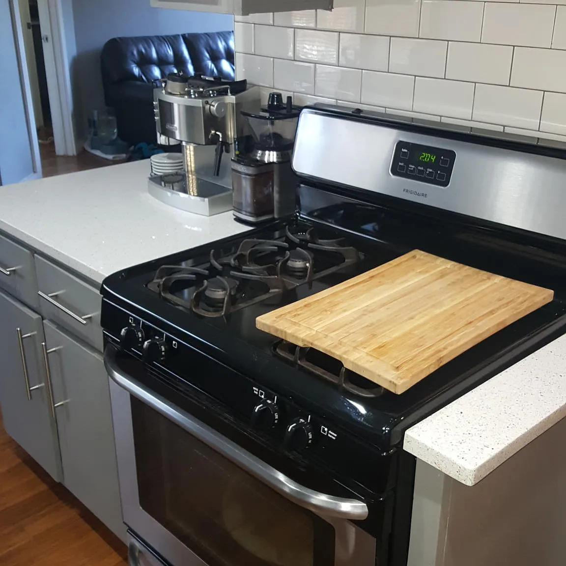 504 Clover Ct — Photo 4