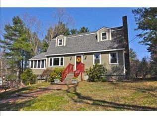 43 Myrtle St, Wrentham, MA 02093