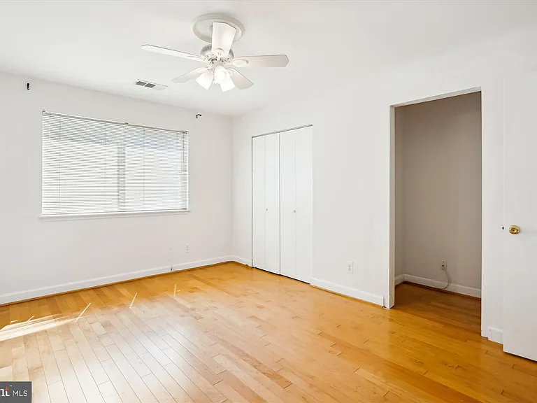 18210 Chalet Dr #1-51 — Photo 16