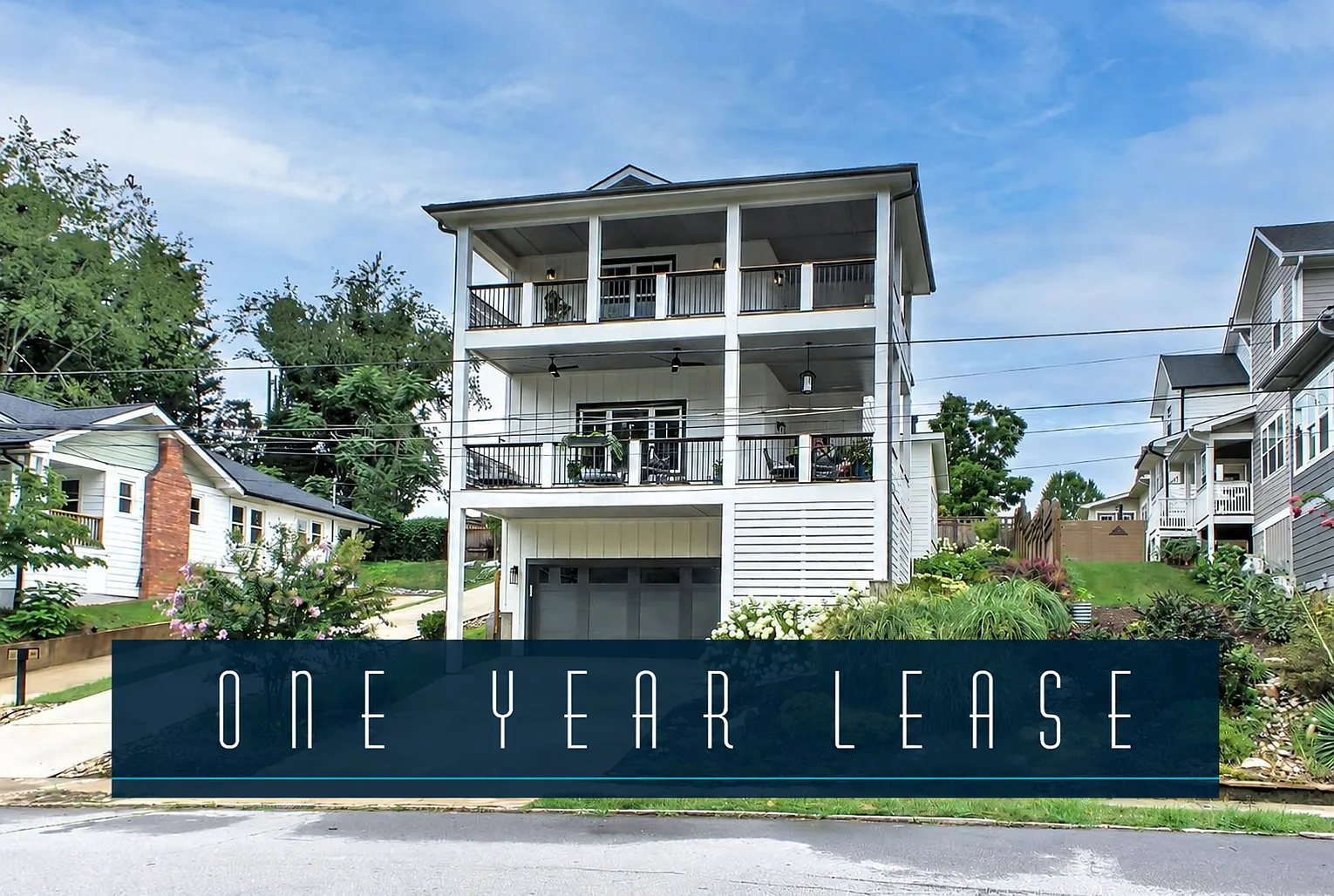 4 bed, 3.5 bath, 2288 sqft, $4,000 — Photo 1