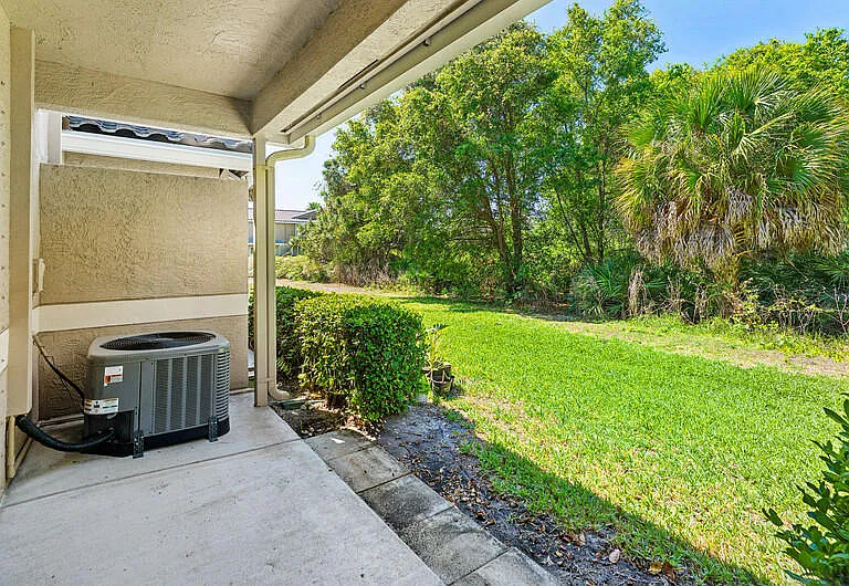 2764 SE Birmingham Dr — Photo 18