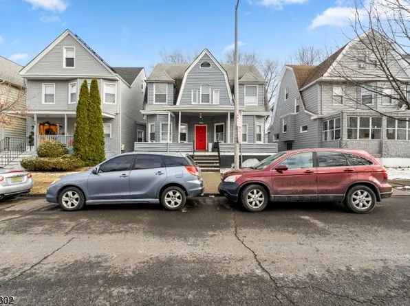 60 Stockton Pl, East Orange City, NJ 07017