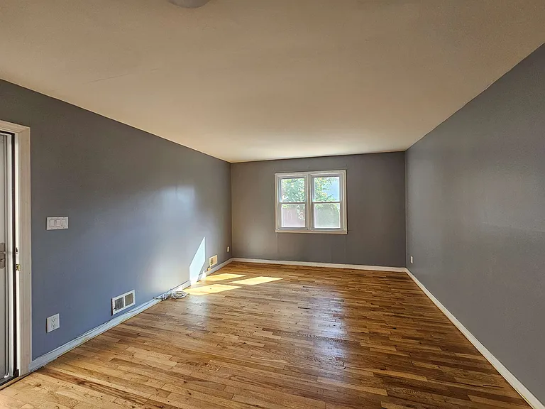40 Copley St — Photo 1