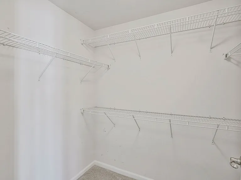 10711 Hinton Way — Photo 9
