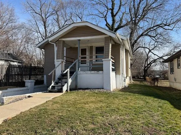 6841 Chestnut Ave, Kansas City, MO 64132