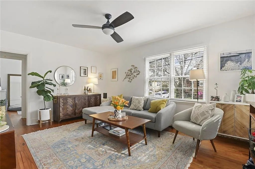 1 bed, 1.0 bath, 730 sqft, $1,925 — Photo 3