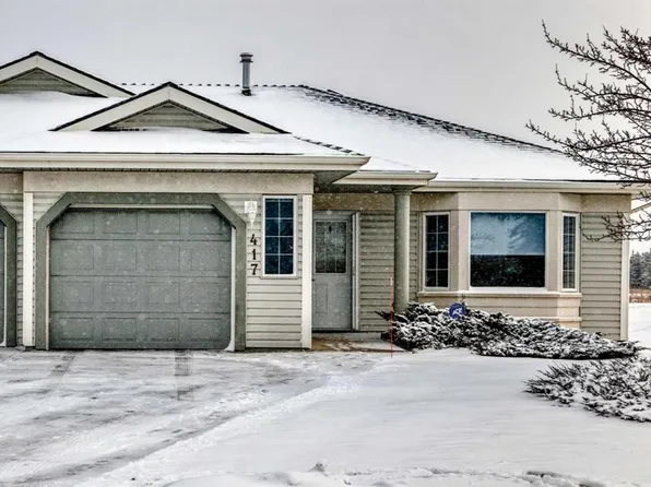 417 NE Hope Bay, Rocky View County, AB T1X 1G5