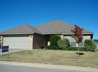 226 Rose Ave, Cleburne, TX 76033