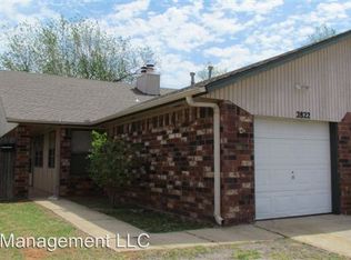2822 N Nottingham Way, Moore, OK 73160