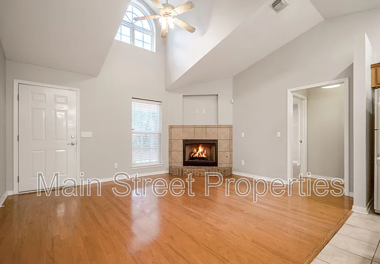 9150 Stillbridge Ln — Photo 4