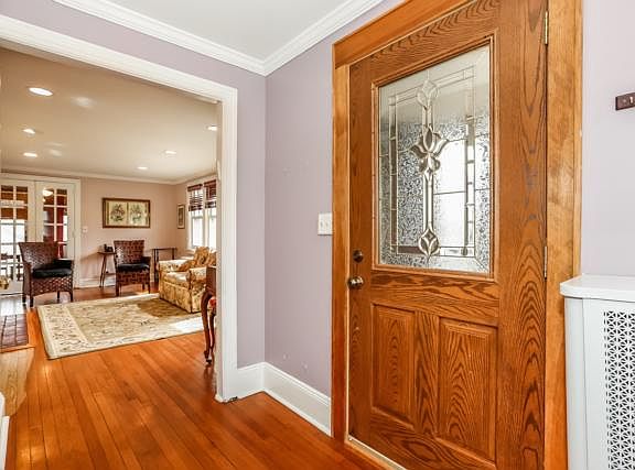 3rd image of 3 Windsor St