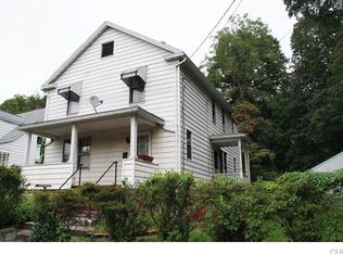 112 Hodge Ave, Ansonia, CT 06401