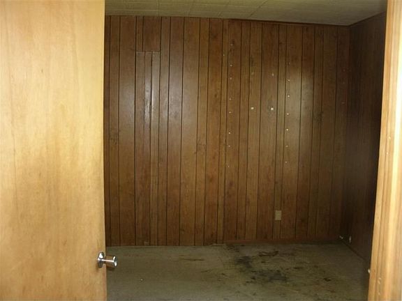 2nd image of 1635 Ironwood Dr