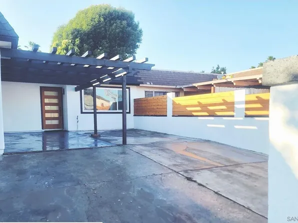 4790 Calle Los Santos, Oceanside, CA 92057