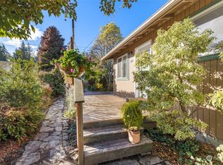 1114 W 16th St, Port Angeles, WA 98363