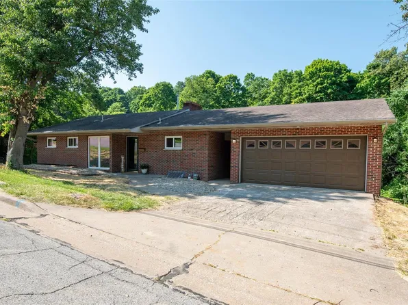 1420 W Main St, Collinsville, IL 62234