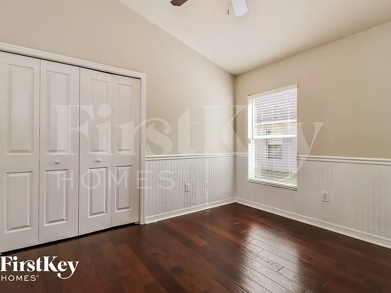 6201 Gannetdale Dr — Photo 12