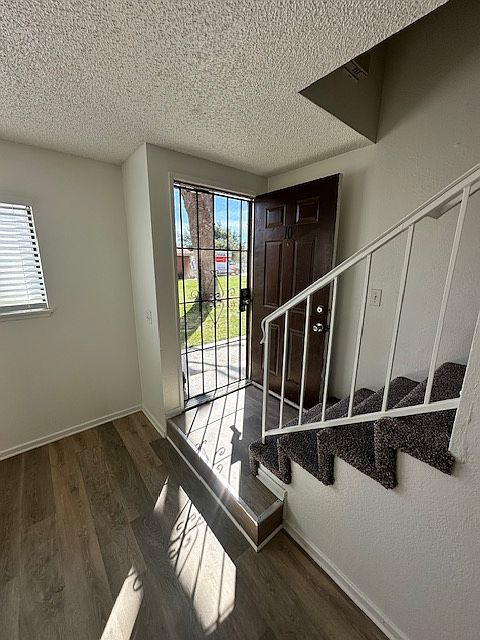 Entry way