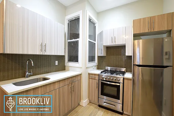 Rented by null | media 3