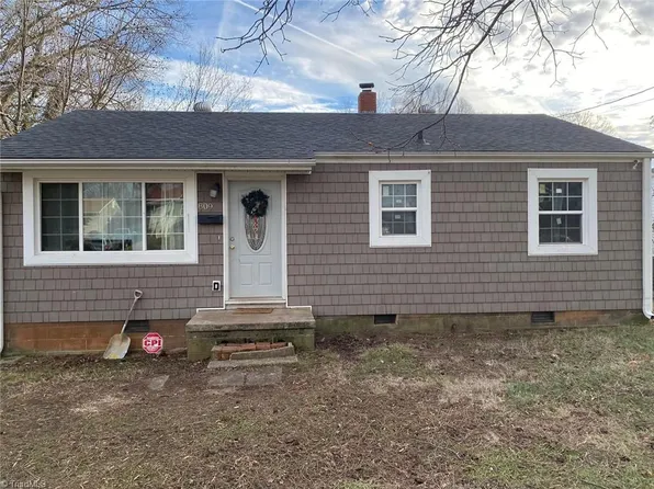 809 Rockett St, Greensboro, NC 27406
