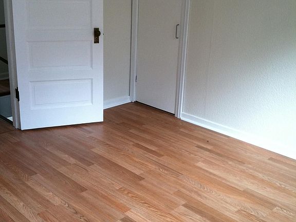 2nd Upstairs Bedroom