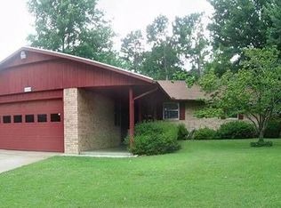 1114 W Pine St, Rogers, AR 72756