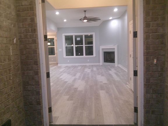 3rd image of 3700 Masonwood Ln